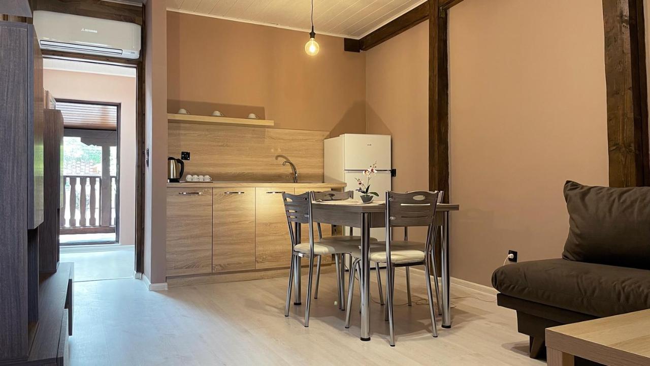Апартхотел Конниците Apart otel Tırnova Dış mekan fotoğraf
